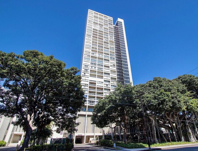 Unit is on the 32nd floor of the Banyan Tree Plaza. - 1212 Punahou St