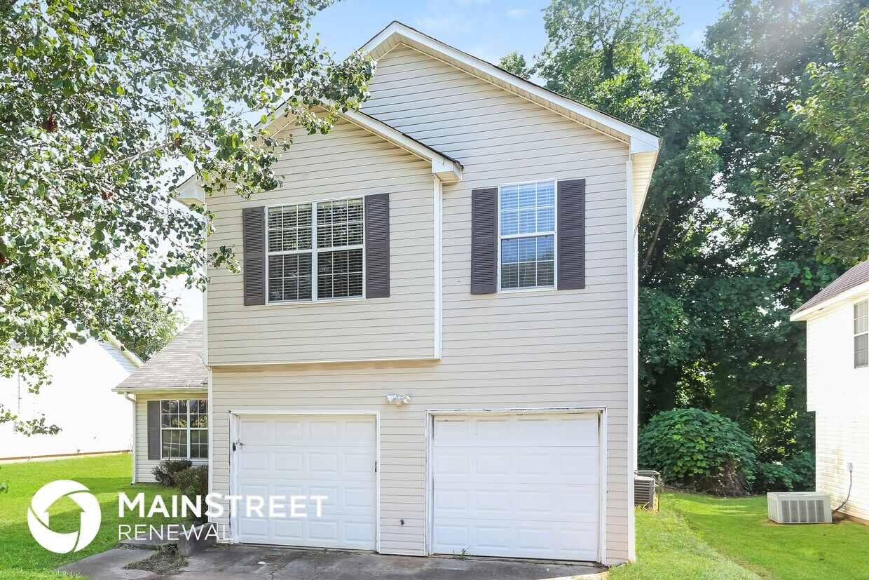 Foto principal - 5742 Wellborn Creek Dr