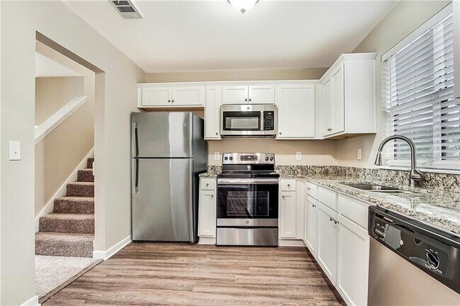 Building Photo - 3824 Landgraf Cove