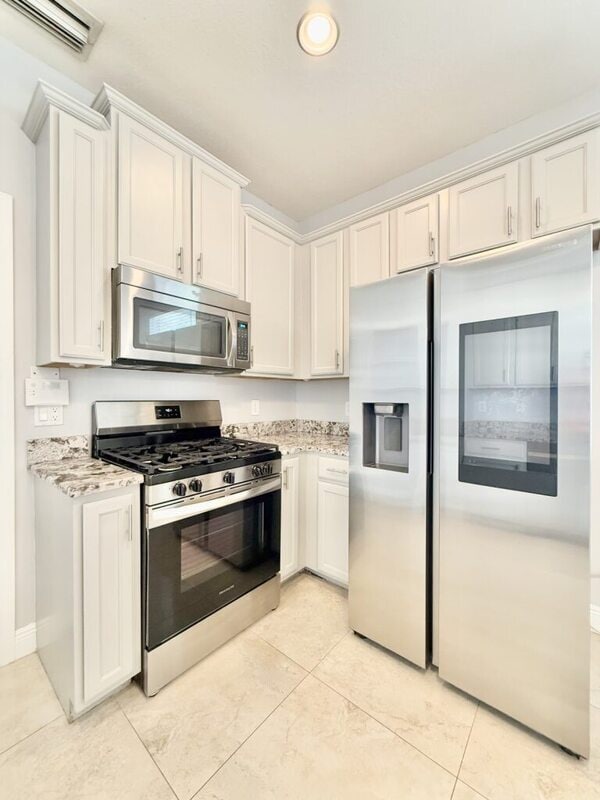 Building Photo - 15127 Skip Jack Loop