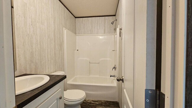 Foto del edificio - 1810 E Lockwood St