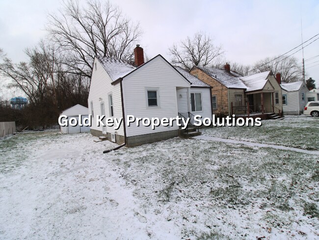 Foto del edificio - COMING SOON!! 2 BR 1 BA House with New Flooring and Paint (SECTION 8 APPROVED)