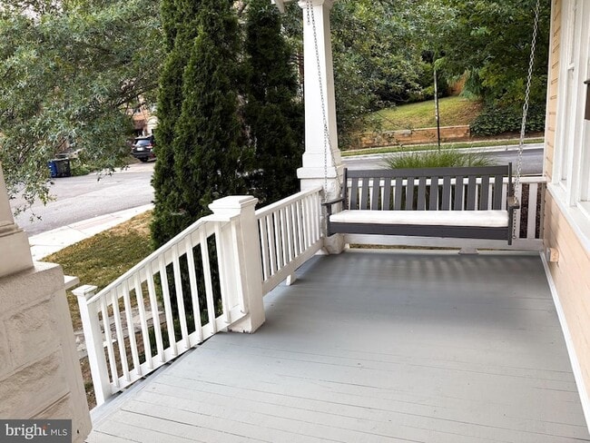 Photo - 27 W Wyatt Ave House