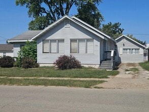 Building Photo - 510 W Murray St
