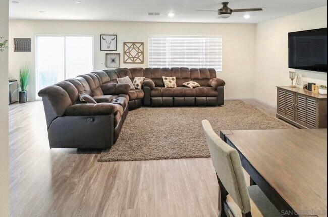 Foto del edificio - 29430 Big Country Ct