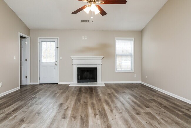 Foto del edificio - 2662 Sam Calvin Dr