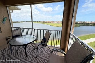 Building Photo - 6848 Toland Dr