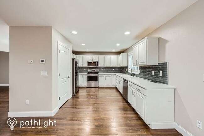 Foto del edificio - 1115 180th St E