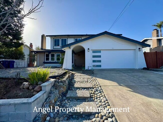 Photo - 5804 Shadow Ridge Dr House