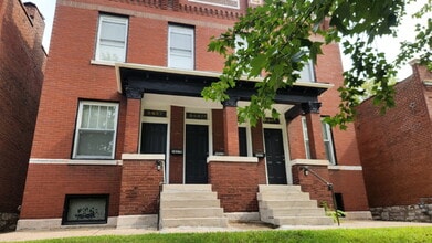 Building Photo - 3437 Alberta St