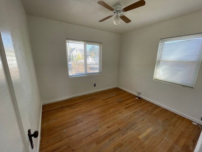 Building Photo - 612 Cheney Street
