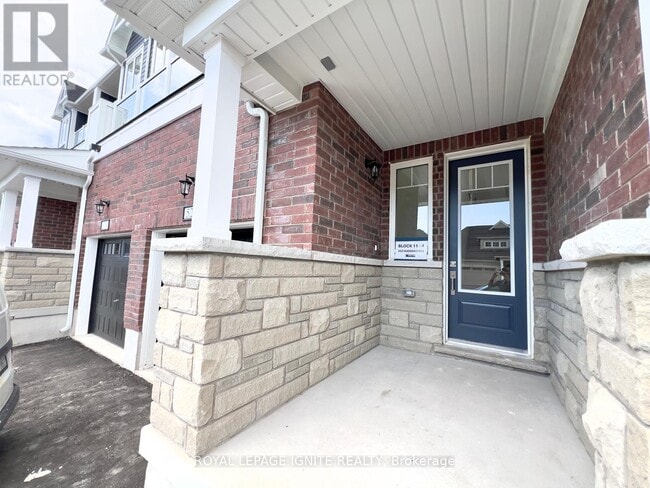 Building Photo - 522 Hudson Cres