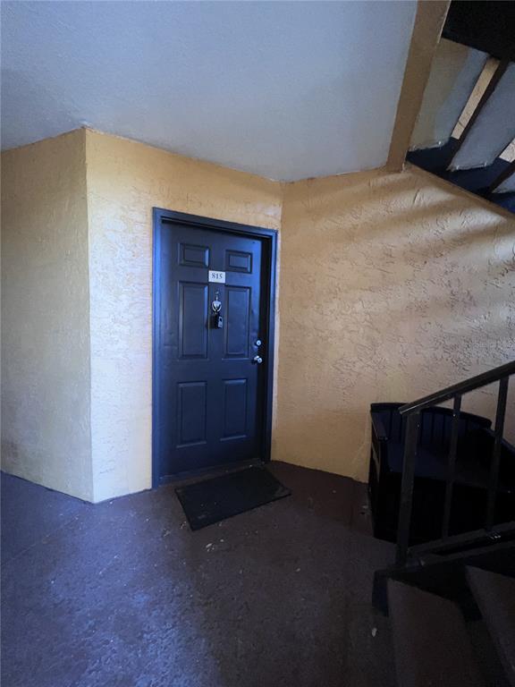 Building Photo - 4658 Commander Dr