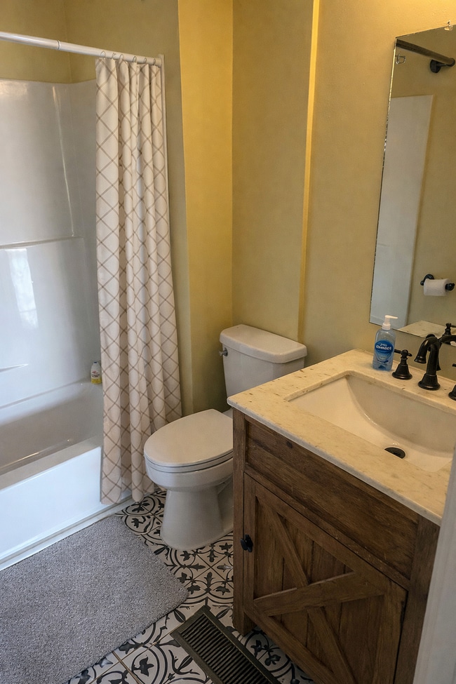 Foto del edificio - 417 Clark St