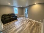 Foto principal - 22 W Laurel St