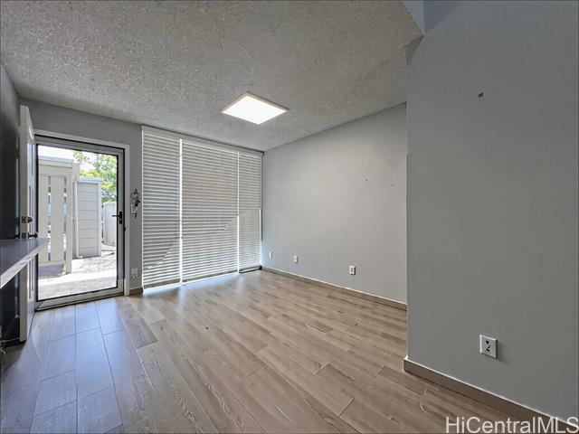 Building Photo - 94-206-206 Noholoa Ct