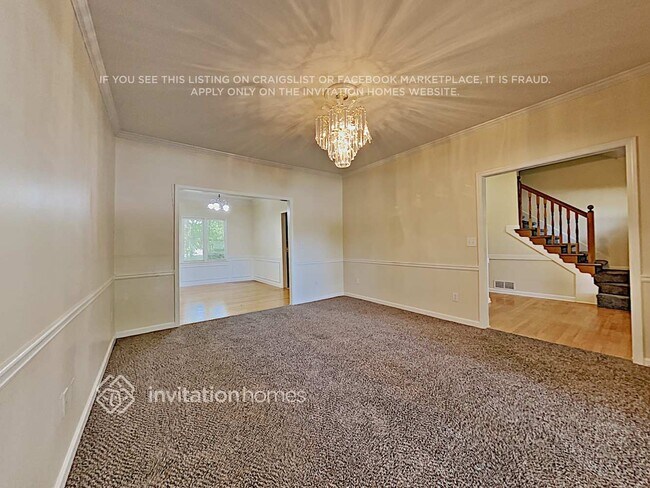 Building Photo - 15 Dunning Keep