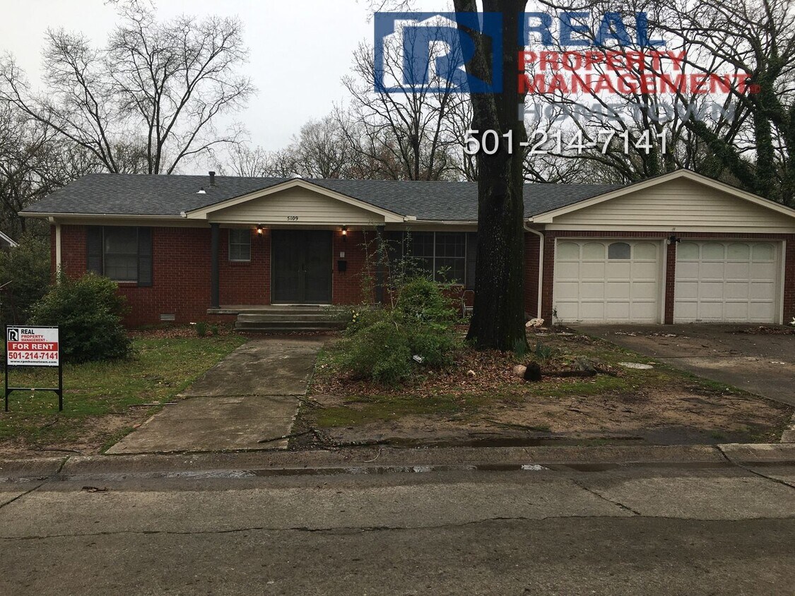 Primary Photo - 5109 N Cedar St