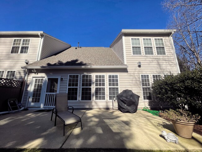 Building Photo - 3611 Lion Ridge Ct