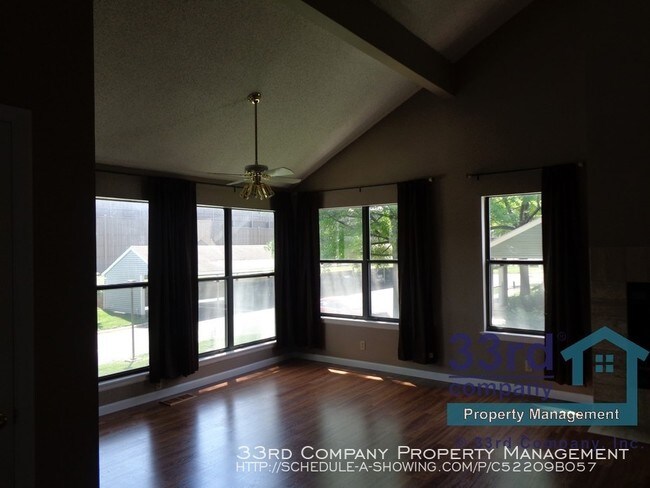 Foto del edificio - 8865 W 106th Terrace
