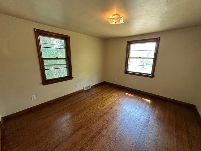 Foto del edificio - 26 W Boston Ave