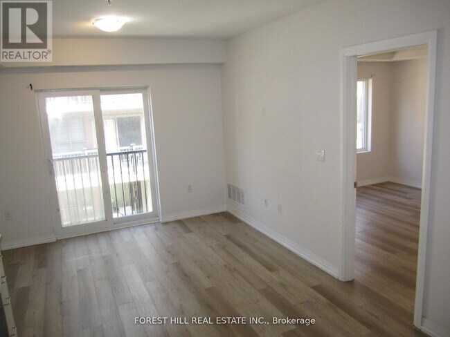 Photo du bâtiment - 8010 Kipling Ave