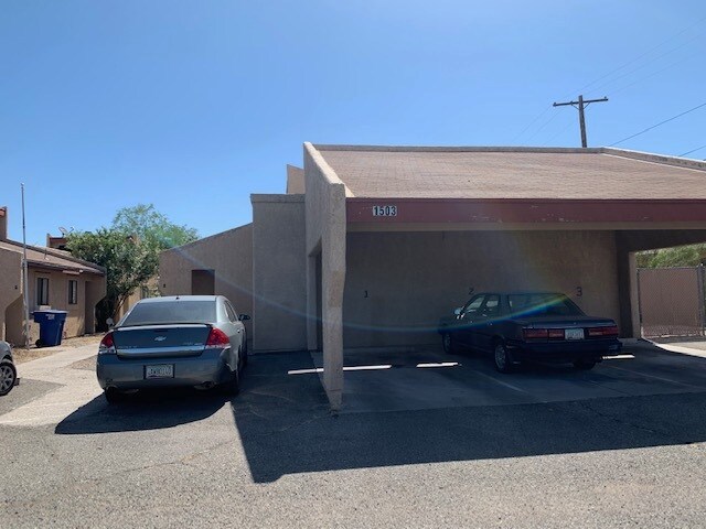 Building Photo - 1503 S Van Buren Ave