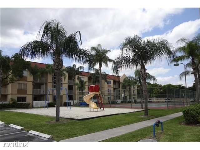 Building Photo - 18830 NW 57th Ave