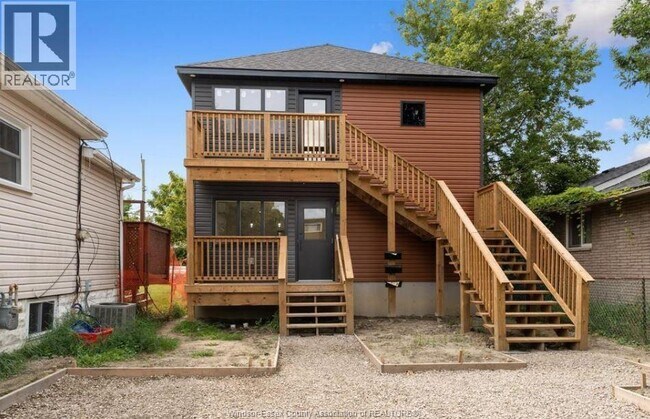 Building Photo - 1287 Aubin Rd