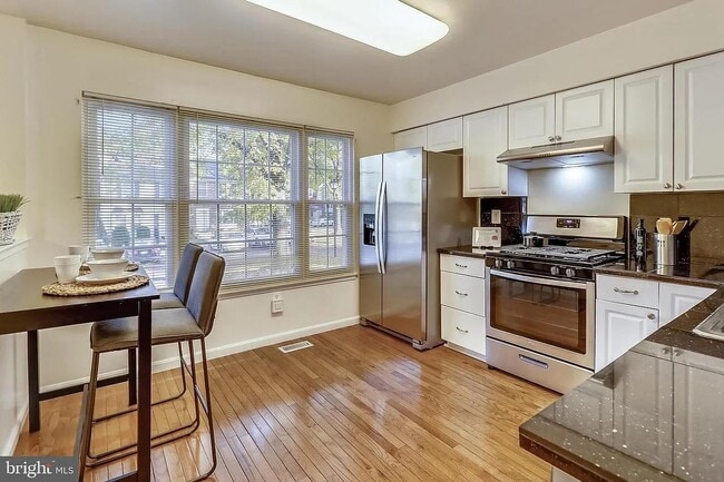 Building Photo - 15902 Yukon Ln