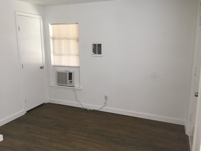 Foto del edificio - 3115 Agnes St