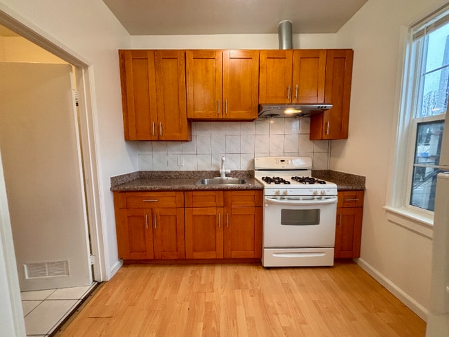 Photo - 1408 21st Ave Apartment