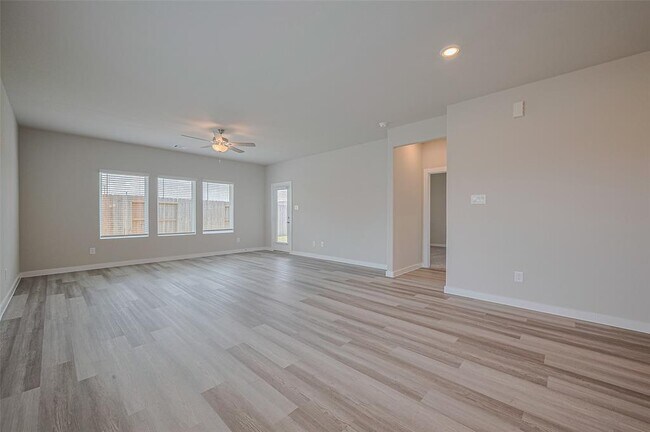 Foto del edificio - 18818 Frost Ridge Dr