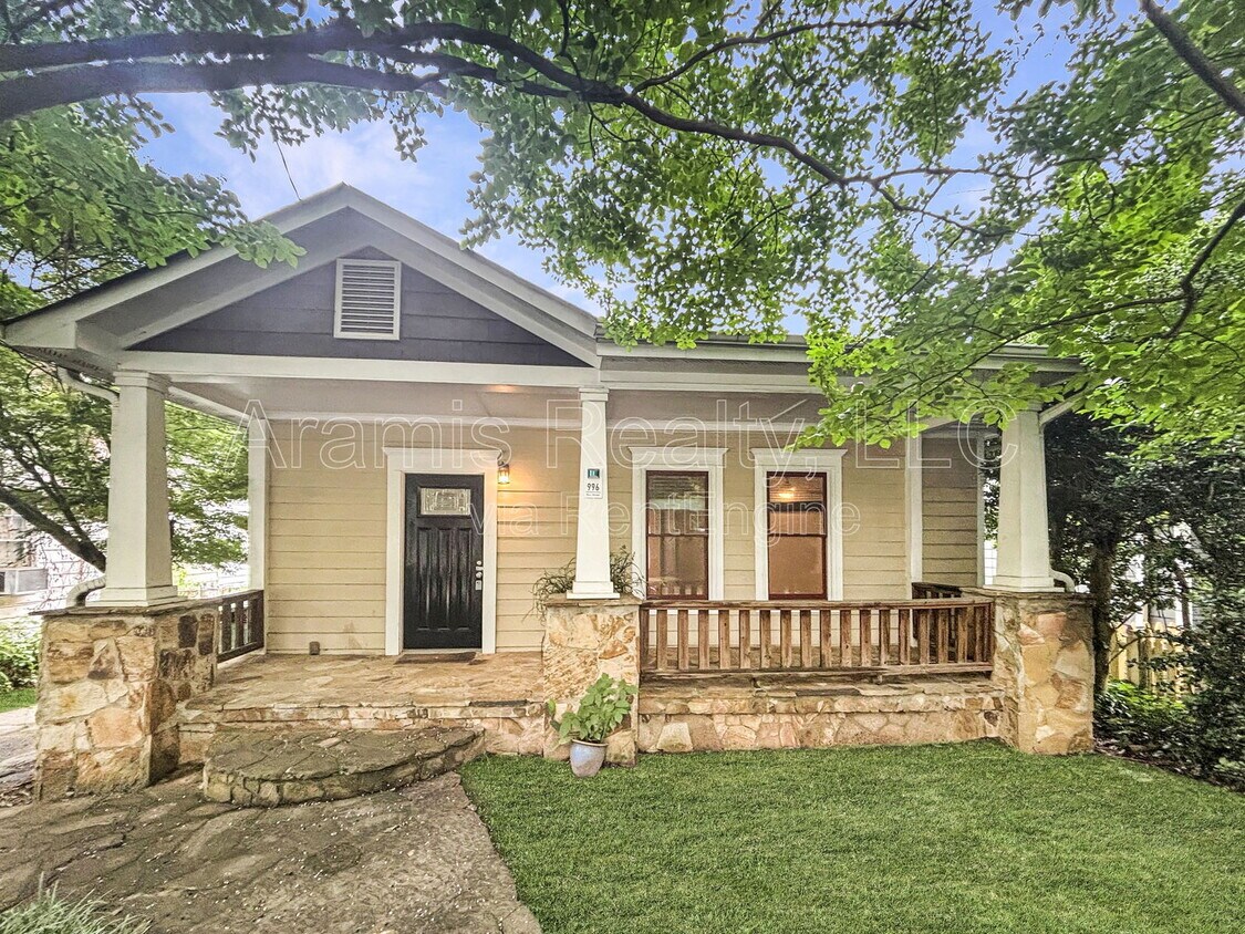 Foto principal - 996 Rice St NW