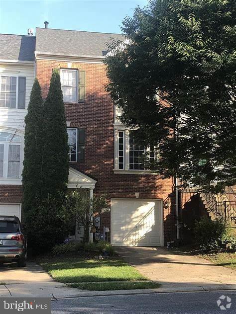 Building Photo - 10604 Ashford Way
