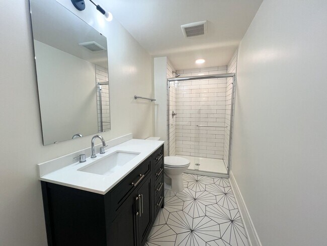 Foto del edificio - Newly Renovated