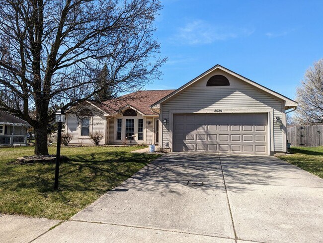 Foto del edificio - AVAILABLE SOON - 3 Bedroom / 2 Full Bath Home in Englewood!