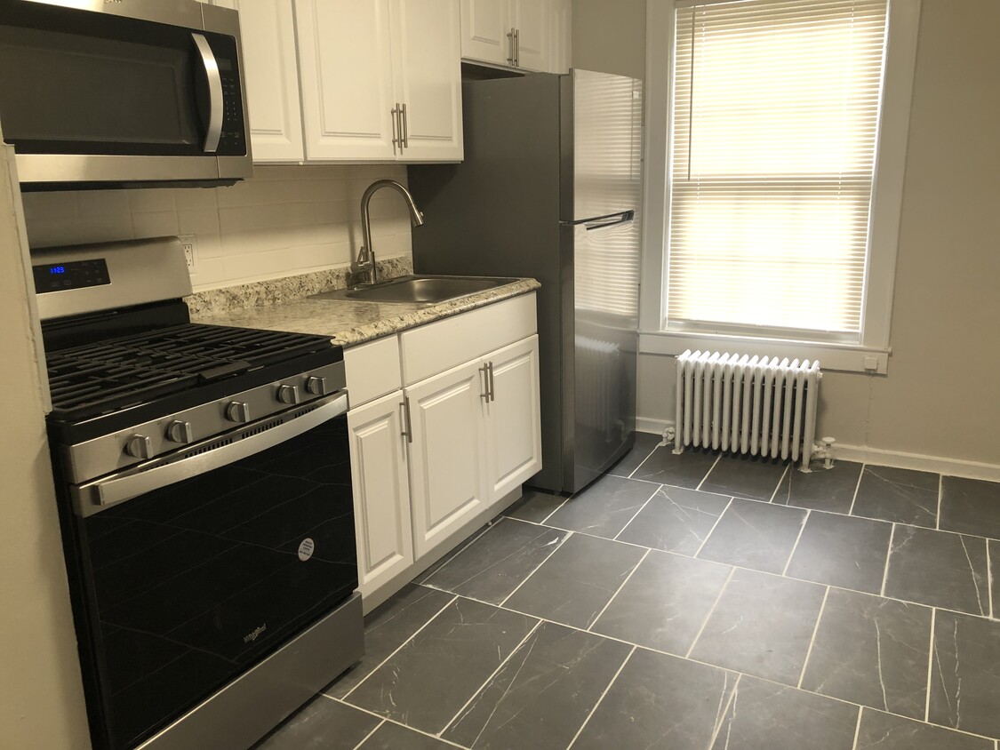 500 Alma Ter Unit B6, Teaneck, NJ 07666 Apartments in Teaneck, NJ