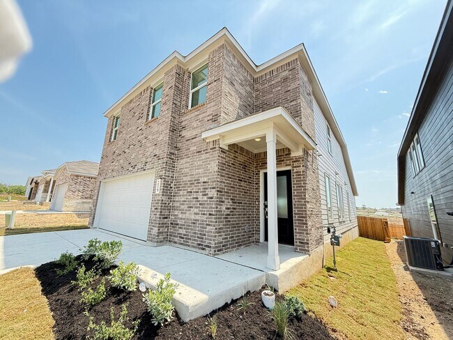 Foto del edificio - Brand New Lennar Home | 4 Bed | 3.5 Bath |...