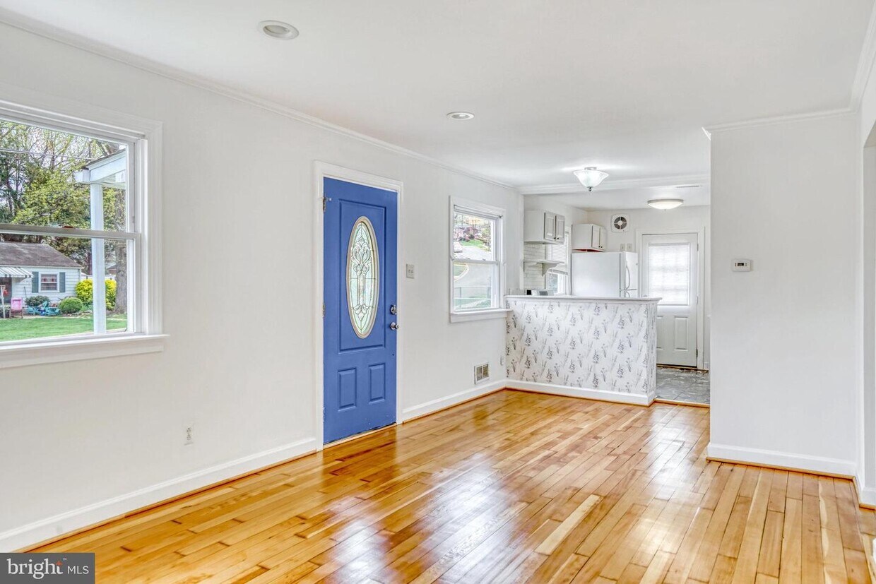 5608 Tremont Dr, Alexandria, VA 22303 House Rental in Alexandria, VA