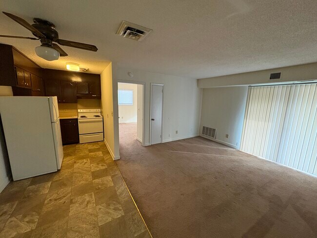 Foto del edificio - Brookwood Apartments 1023