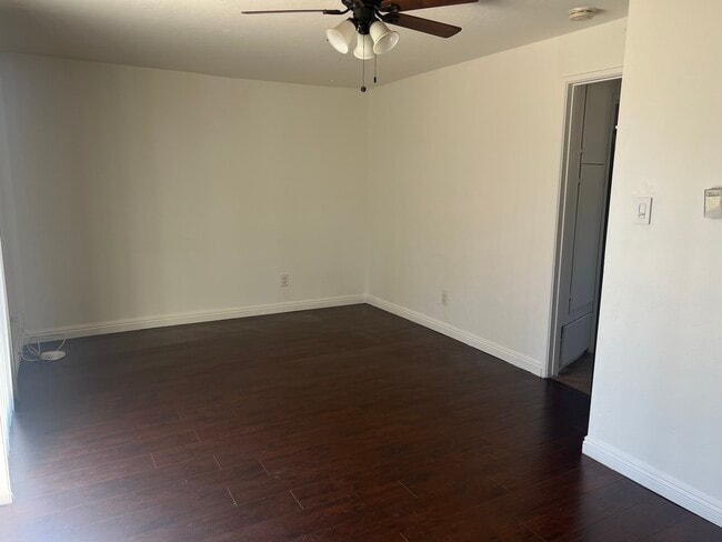 Foto del edificio - 2818 N Arrowhead Ave