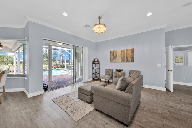 Foto del edificio - SINGLE FAMILY HOME IN STONEYBROOK IN ESTERO.
