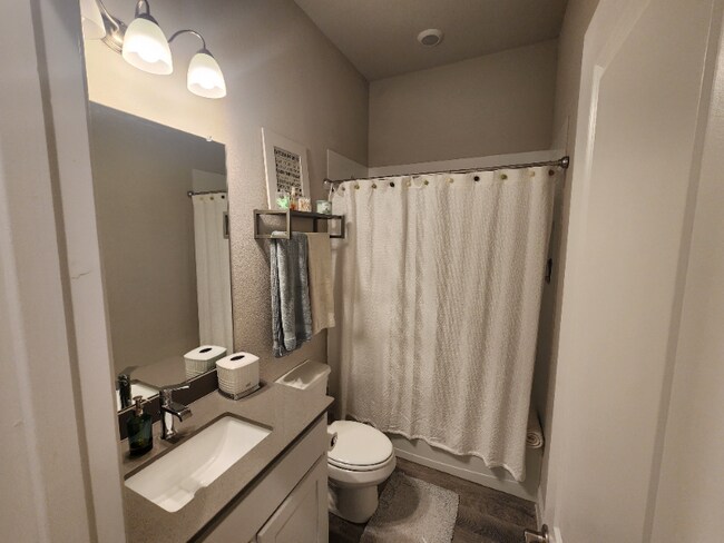 Foto del edificio - 3448 Evergreen Wy