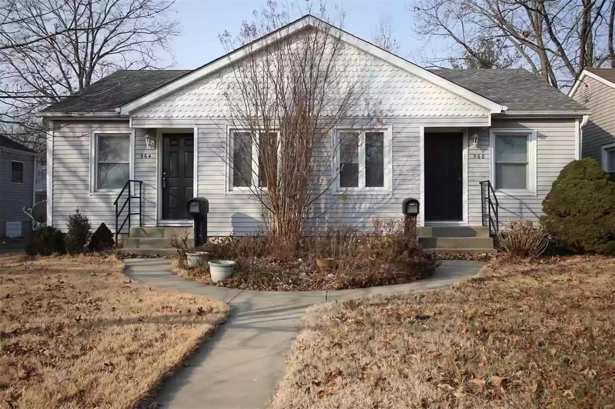 Lovely duplex in great neighborhood - 568 Tipton Ave