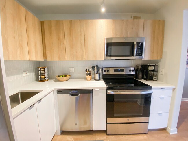 Foto del edificio - 3660 N Lake Shore Dr