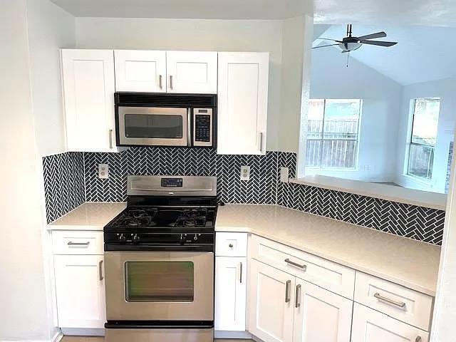 Building Photo - 4410 Sojourner St