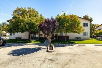 Building Photo - 7408 Santa Ysabel Ave