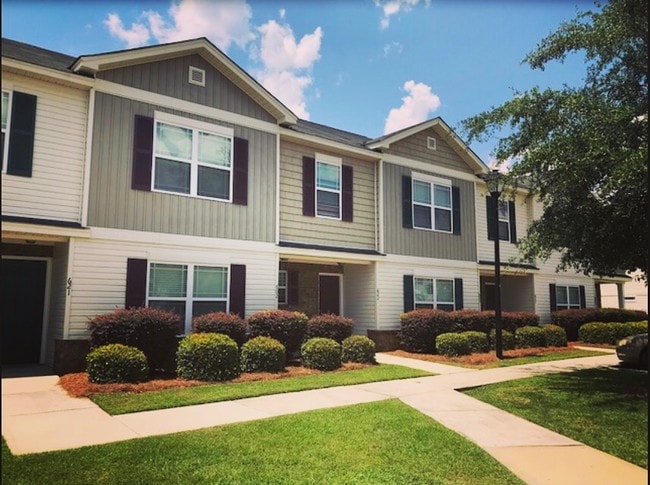 The Village at Mill Creek Apartments Statesboro, GA