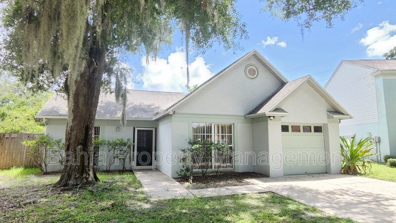 Primary Photo - 4621 Cabbage Palm Dr
